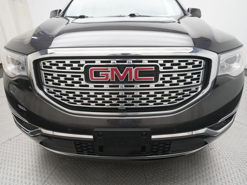 Used 2018 GMC Acadia Denali w/ Technology Package image 22