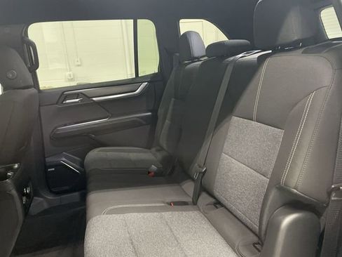 Certified 2025 GMC Acadia Elevation image 18