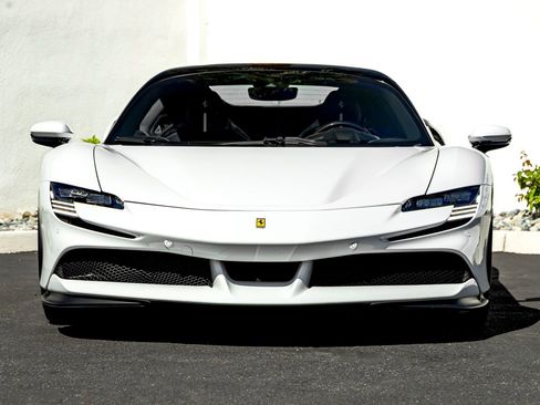 Used 2024 Ferrari SF90 Spider AWD/4WD image 4