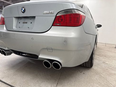 Used 2006 BMW M5 image 22