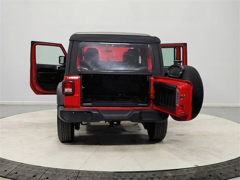 Used 2021 Jeep Wrangler Unlimited Sport image 14