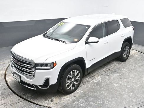 Used 2023 GMC Acadia SLE image 20