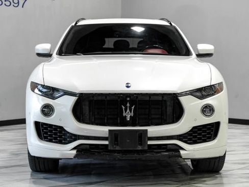 Used 2018 Maserati Levante GranSport AWD/4WD image 8