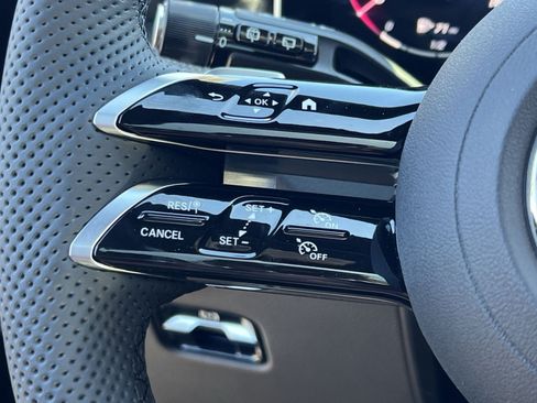 New 2026 Mercedes-Benz GLC 300 4MATIC image 36