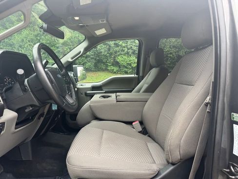 Used 2020 Ford F150 XLT w/ Equipment Group 302A Luxury AWD/4WD image 16