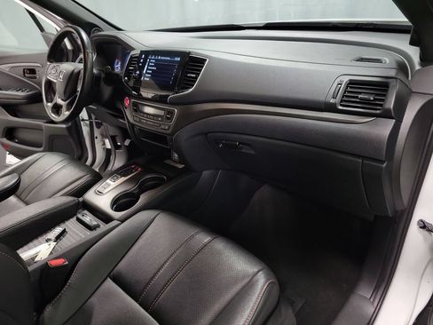 Used 2023 Honda Passport TrailSport image 23