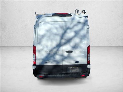 Used 2023 Ford Transit 250 Medium Roof AWD image 6