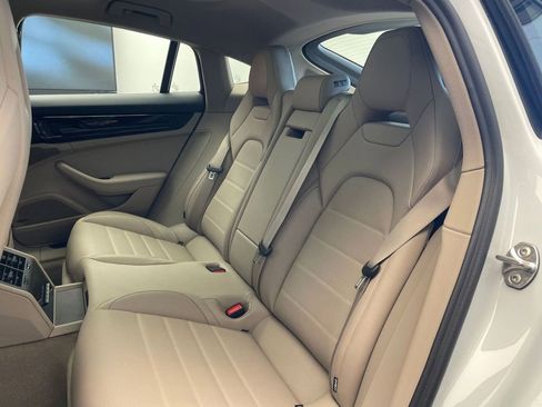 New 2026 Porsche Panamera 4 AWD/4WD image 17