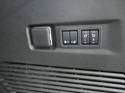 New 2026 Chevrolet Suburban LT w/ Comfort Package image 14