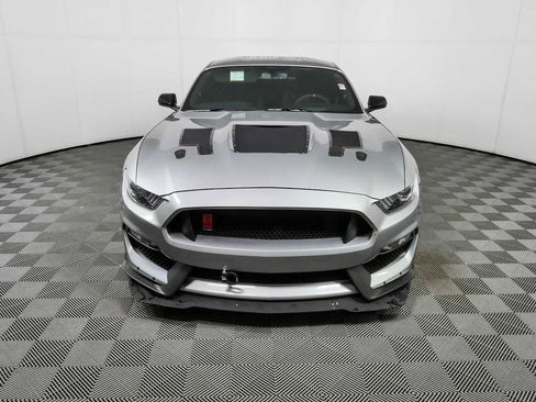 Used 2020 Ford Mustang Shelby GT350R w/ GT350R Equipment Group 920A RWD image 31