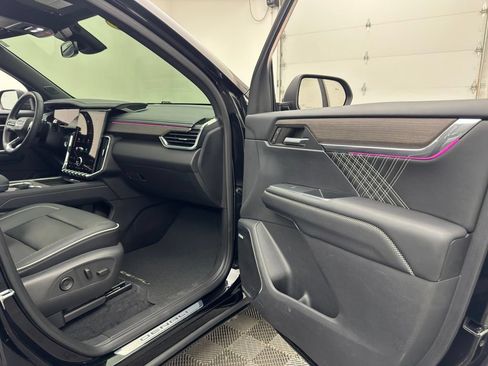 Used 2024 GMC Acadia Denali w/ LPO, Floor Liner Package AWD/4WD image 37