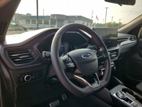 Used 2023 Ford Escape ST-Line AWD/4WD image 21