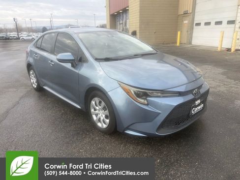 Used 2020 Toyota Corolla LE image 6