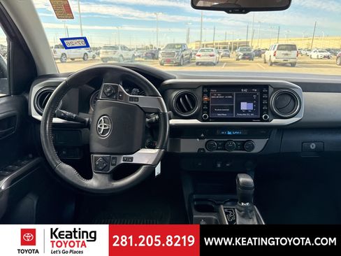 Certified 2022 Toyota Tacoma SR5 image 12