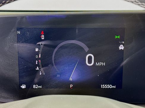 Used 2024 Buick Encore GX Avenir w/ Avenir Technology Package AWD/4WD image 12