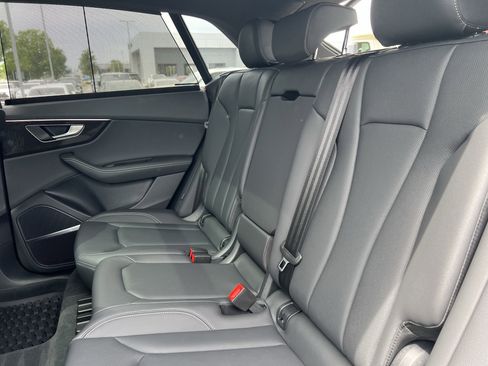 Certified 2026 Audi Q8 Premium Plus w/ Premium Plus Package AWD/4WD image 32