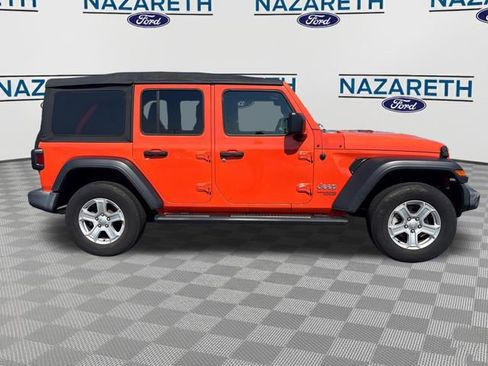 Used 2018 Jeep Wrangler Unlimited Sport S AWD/4WD image 8