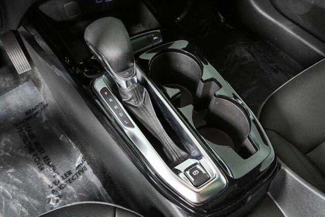Used 2025 Chevrolet Trax ACTIV w/ Sunroof Package FWD image 16