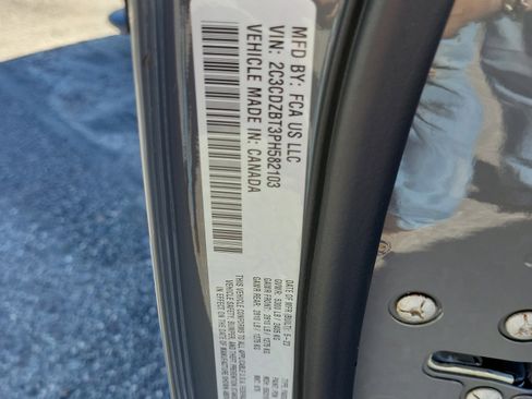 Used 2023 Dodge Challenger R/T w/ Blacktop Package image 26