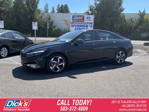 Used 2021 Hyundai Elantra SEL w/ Convenience + Premium Package FWD image 1