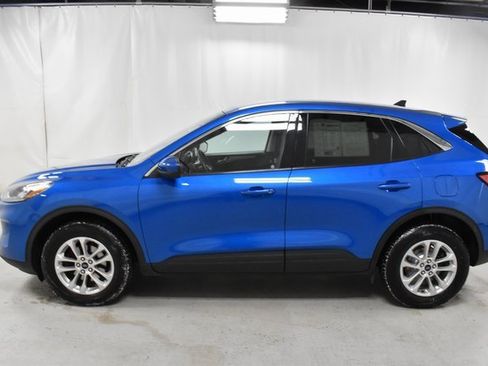 Used 2021 Ford Escape SE w/ Cold Weather Package image 8