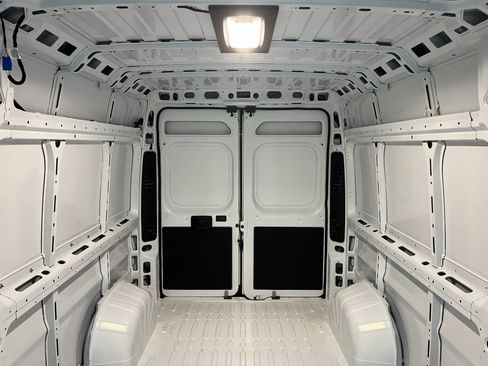 New 2026 RAM ProMaster 2500 image 17