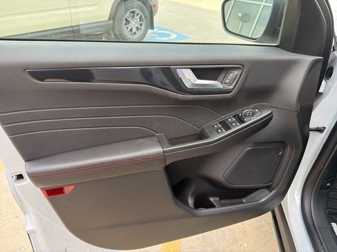 New 2026 Ford Escape ST-Line w/ Tech Pack #1 image 10