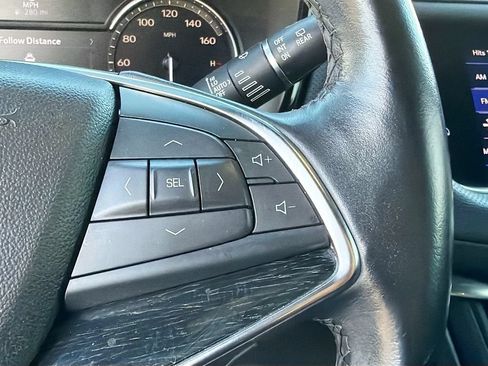 Used 2021 Cadillac XT5 Premium Luxury FWD image 38