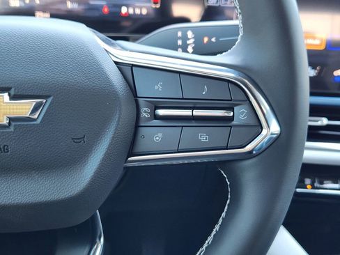 New 2026 Chevrolet Equinox EV LT AWD/4WD image 15