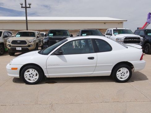 Used 1999 Plymouth Neon Highline FWD image 3