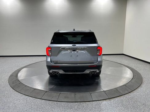 Used 2023 Ford Explorer Platinum w/ Technology Package AWD/4WD image 7