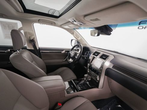 Used 2021 Lexus GX 460 Premium AWD/4WD image 20
