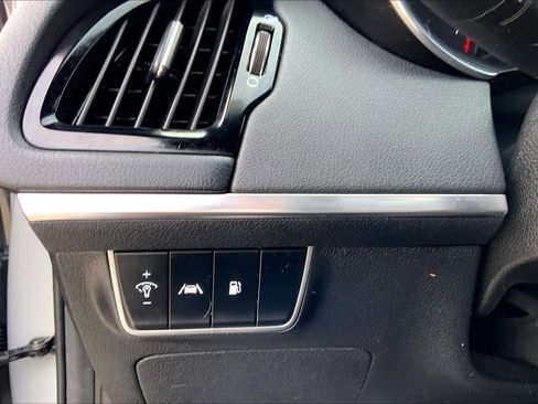 Used 2022 Kia Stinger GT-Line RWD image 33