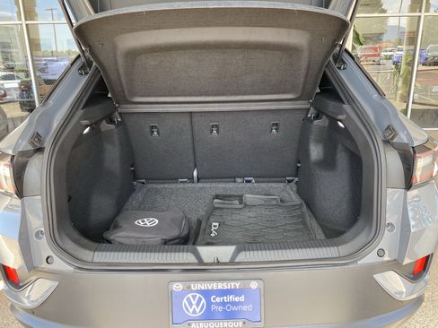 Certified 2024 Volkswagen ID.4 2WD image 15
