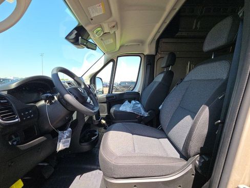 Used 2026 RAM ProMaster 3500 w/ Quick Order Package 22G SLT FWD image 7