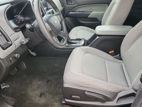 Used 2016 Chevrolet Colorado W/T RWD image 7
