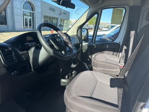 Used 2025 RAM ProMaster 2500 image 10
