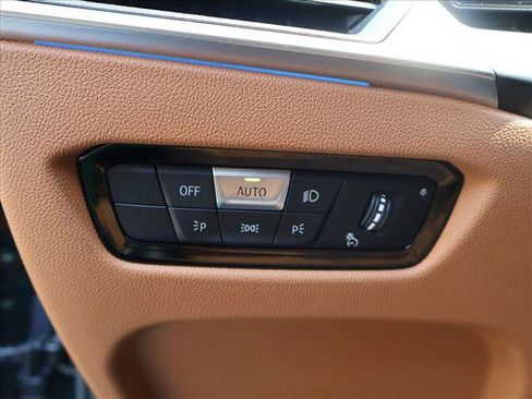 Used 2023 BMW i4 eDrive35 w/ Premium Package RWD image 14