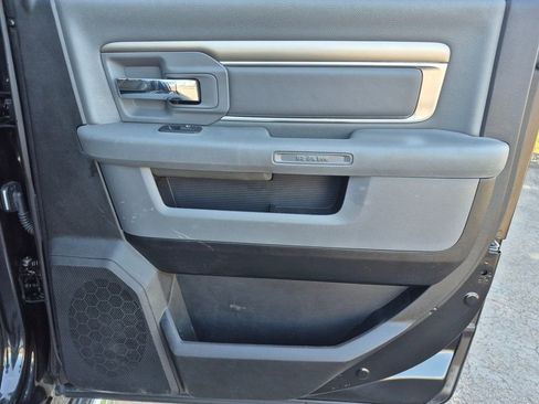 Used 2016 RAM 1500 Classic SLT image 44