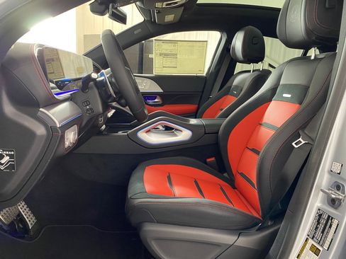 New 2026 Mercedes-Benz GLE 53 AMG 4MATIC Coupe image 4