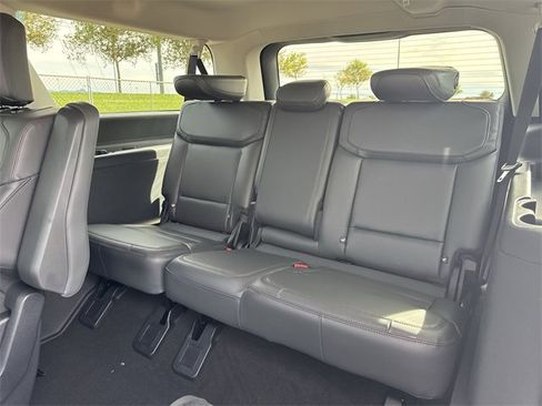 New 2025 Ford Expedition Max Active image 29