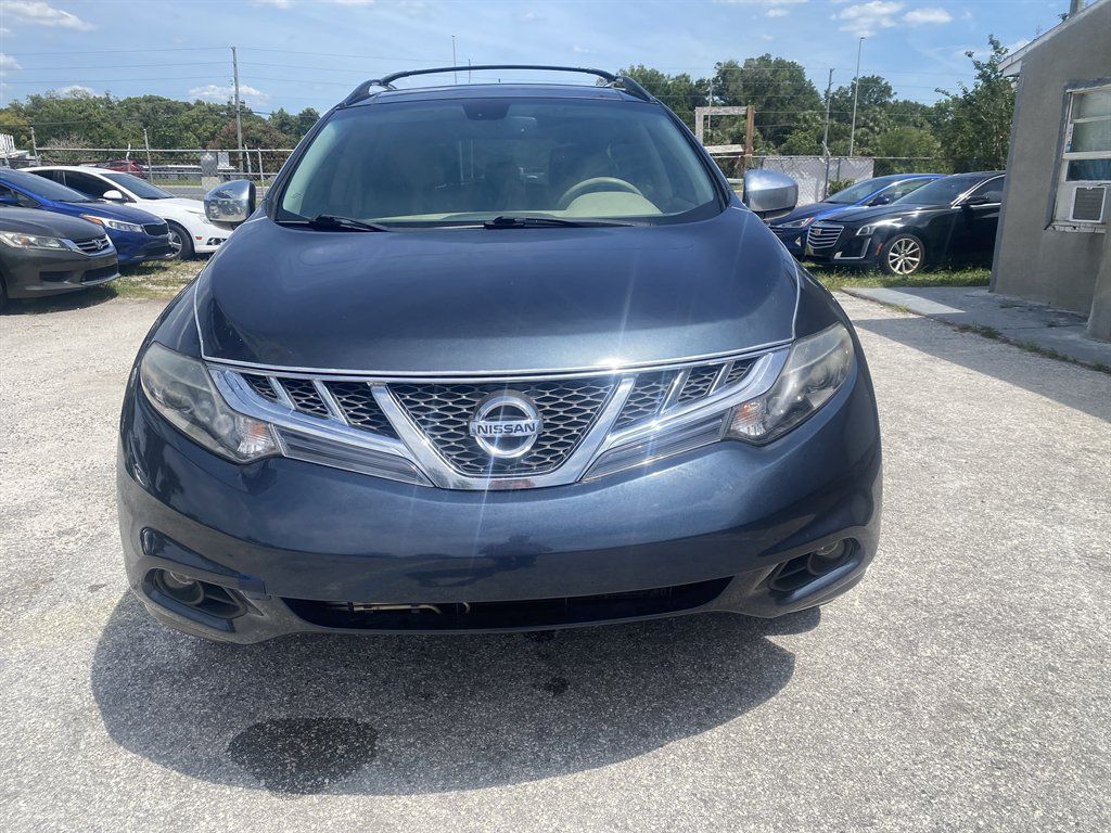 Used 2014 Nissan Murano LE w/ Platinum Edition Package AWD/4WD image 2