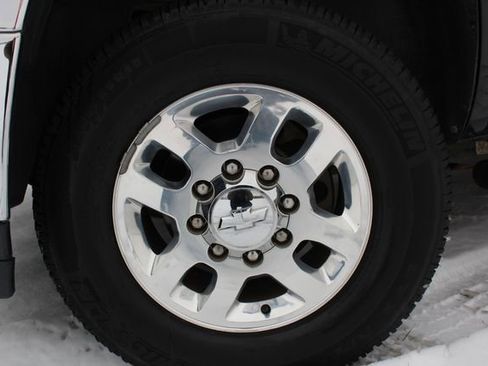 Used 2011 Chevrolet Silverado 2500 LTZ w/ LTZ Plus Package image 28