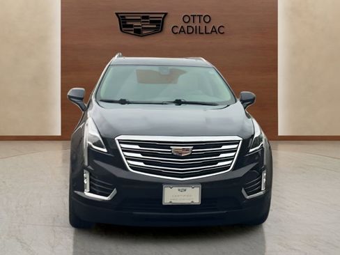 Used 2018 Cadillac XT5 Premium Luxury w/ Driver Assist Package image 8