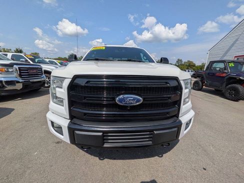 Used 2017 Ford F150 Platinum w/ Equipment Group 701A Luxury AWD/4WD image 5