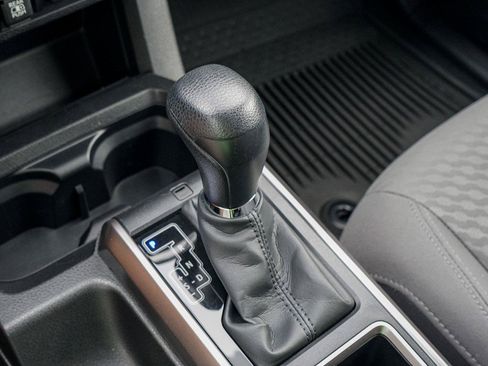 Used 2023 Toyota Tacoma SR5 RWD image 14