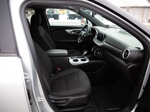 Used 2020 Chevrolet Blazer LT image 23