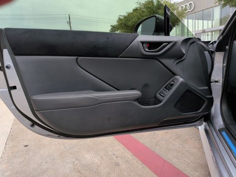 Used 2025 Toyota GR86 Premium RWD image 14