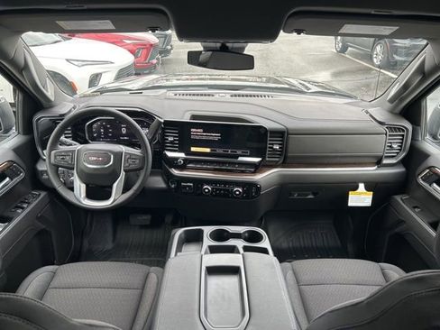 New 2026 GMC Sierra 1500 SLE w/ Preferred Package image 27