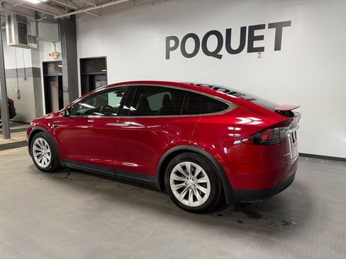 Used 2018 Tesla Model X 100D image 6